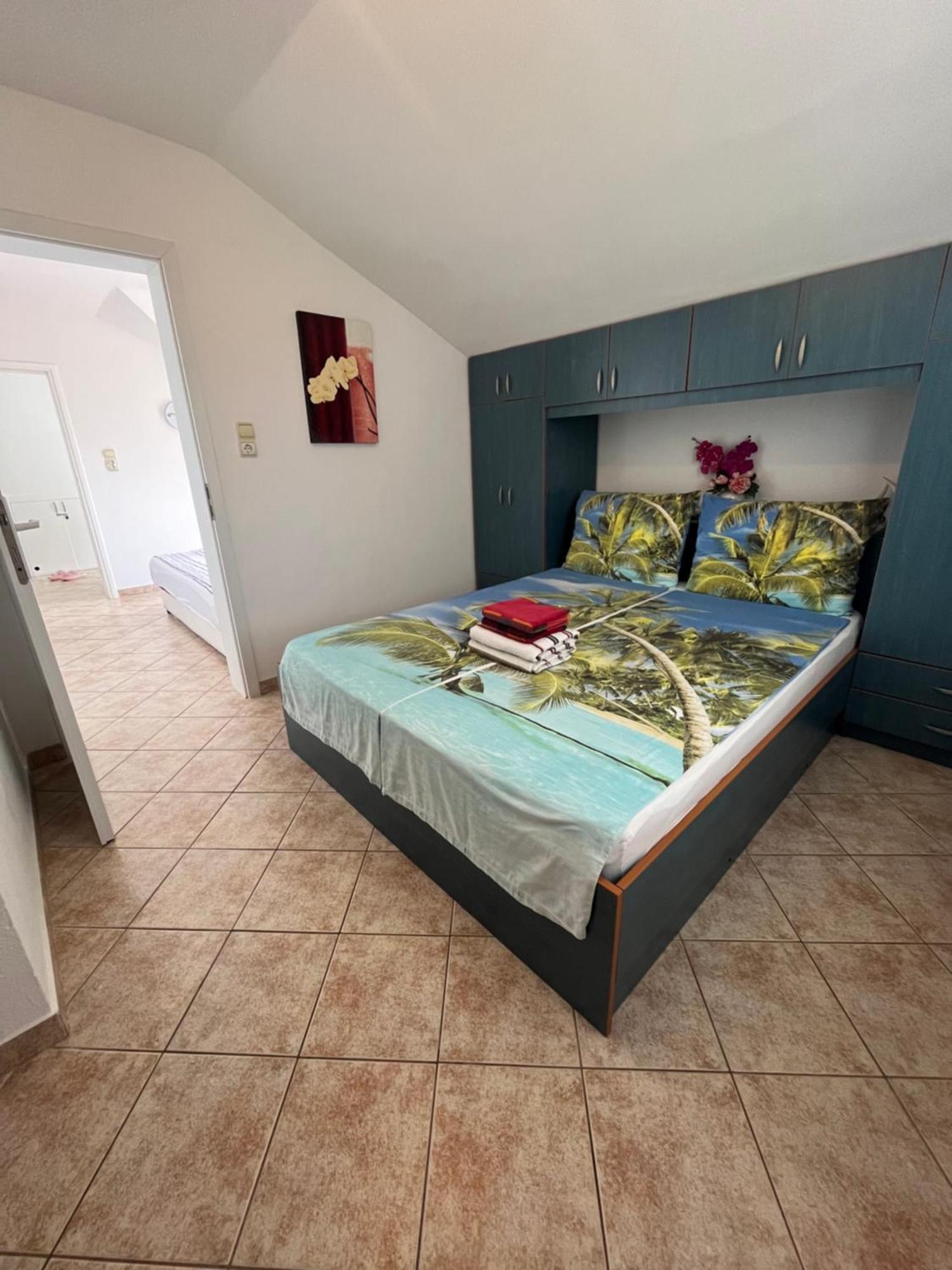 Apartmani Kalinic บิเยลา ภายนอก รูปภาพ